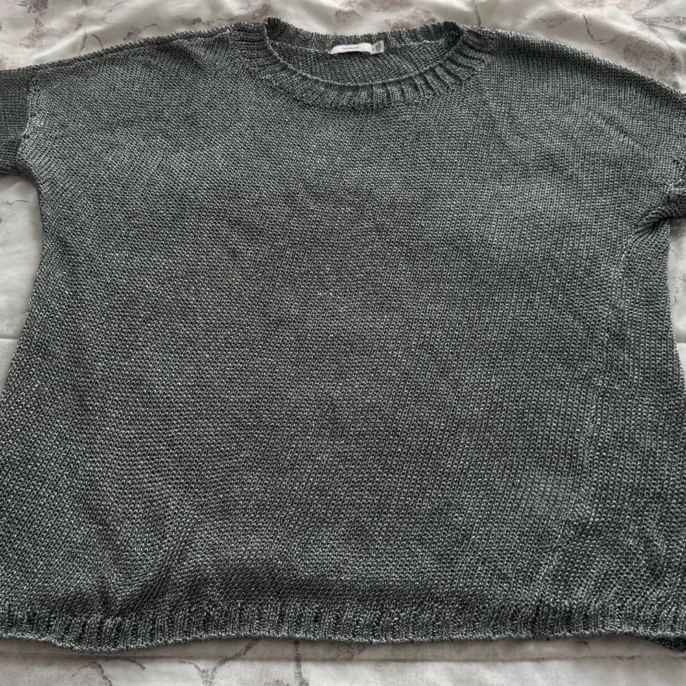 Vince Gray metallic silver Crew Neck long sleeve Sweater, size XS heavyweight